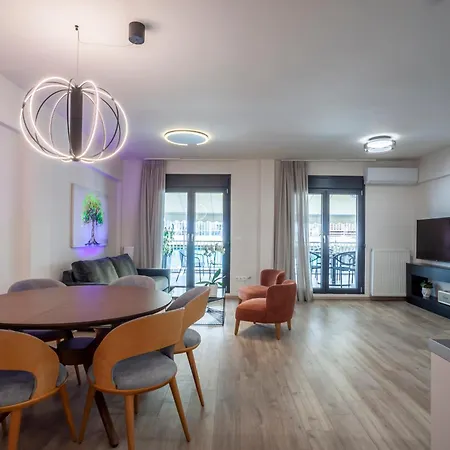 Maison 54 - Modern In Thessaloniki! *