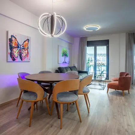 Διαμέρισμα Maison 54 - Modern In Thessaloniki!